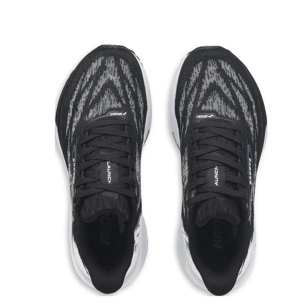 Mens Size 9.5 D Brooks Launch 11 Black White Running Shoes Sneakers NEW